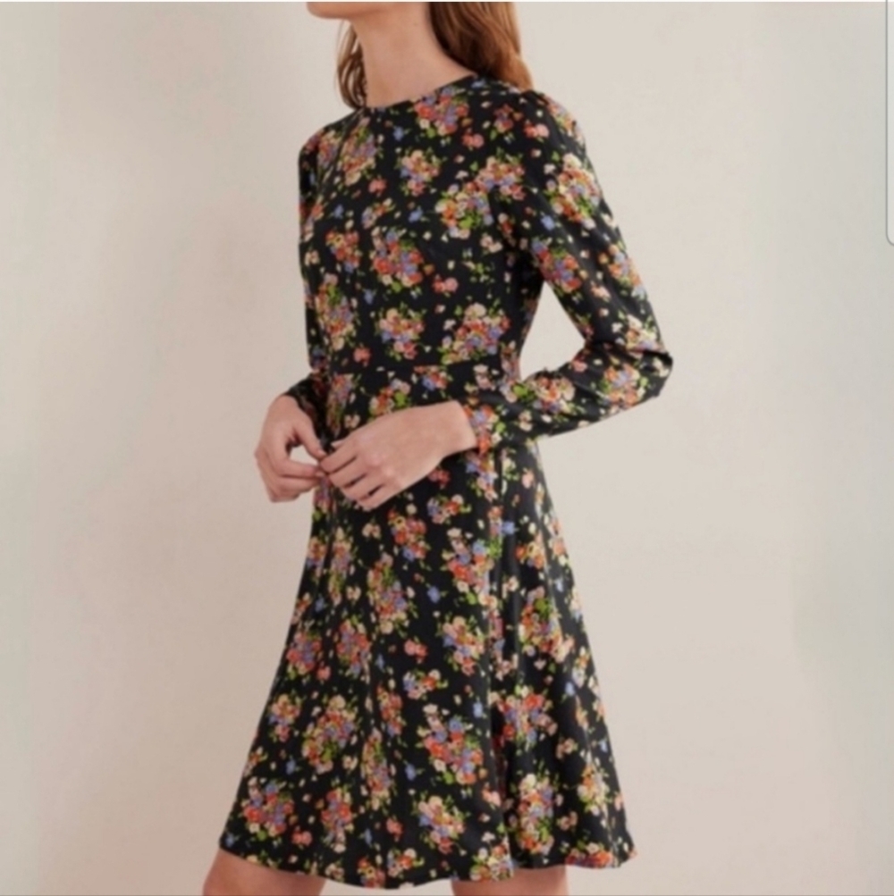 Boden Crew Neck Fit-and-flare Wild Cluster Floral Long Sleeve Dress Size 14 NWT